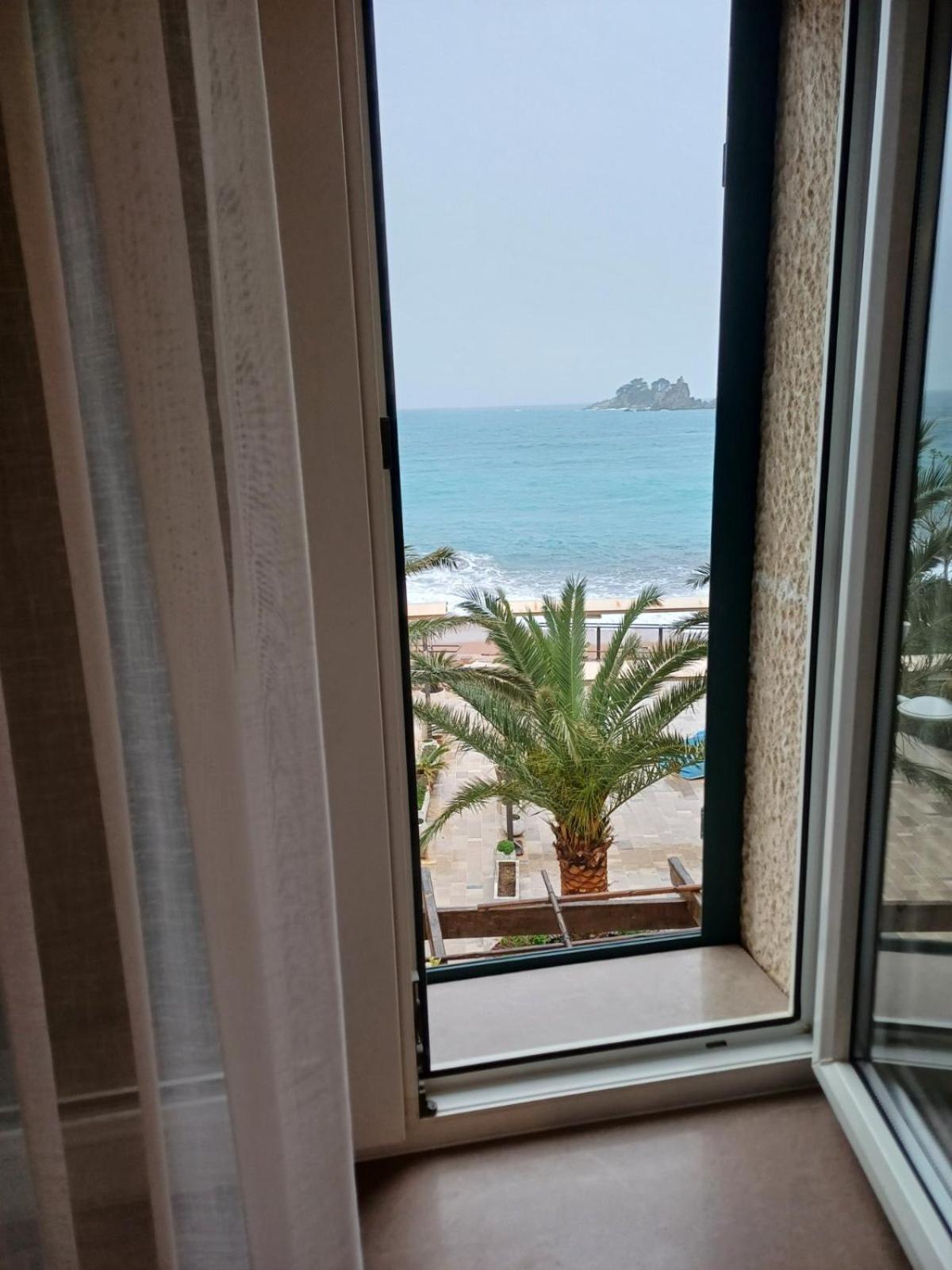 Apartments Adria Petrovac Εξωτερικό φωτογραφία