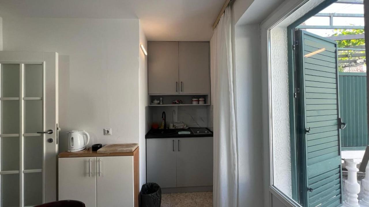 Apartments Adria Petrovac Εξωτερικό φωτογραφία