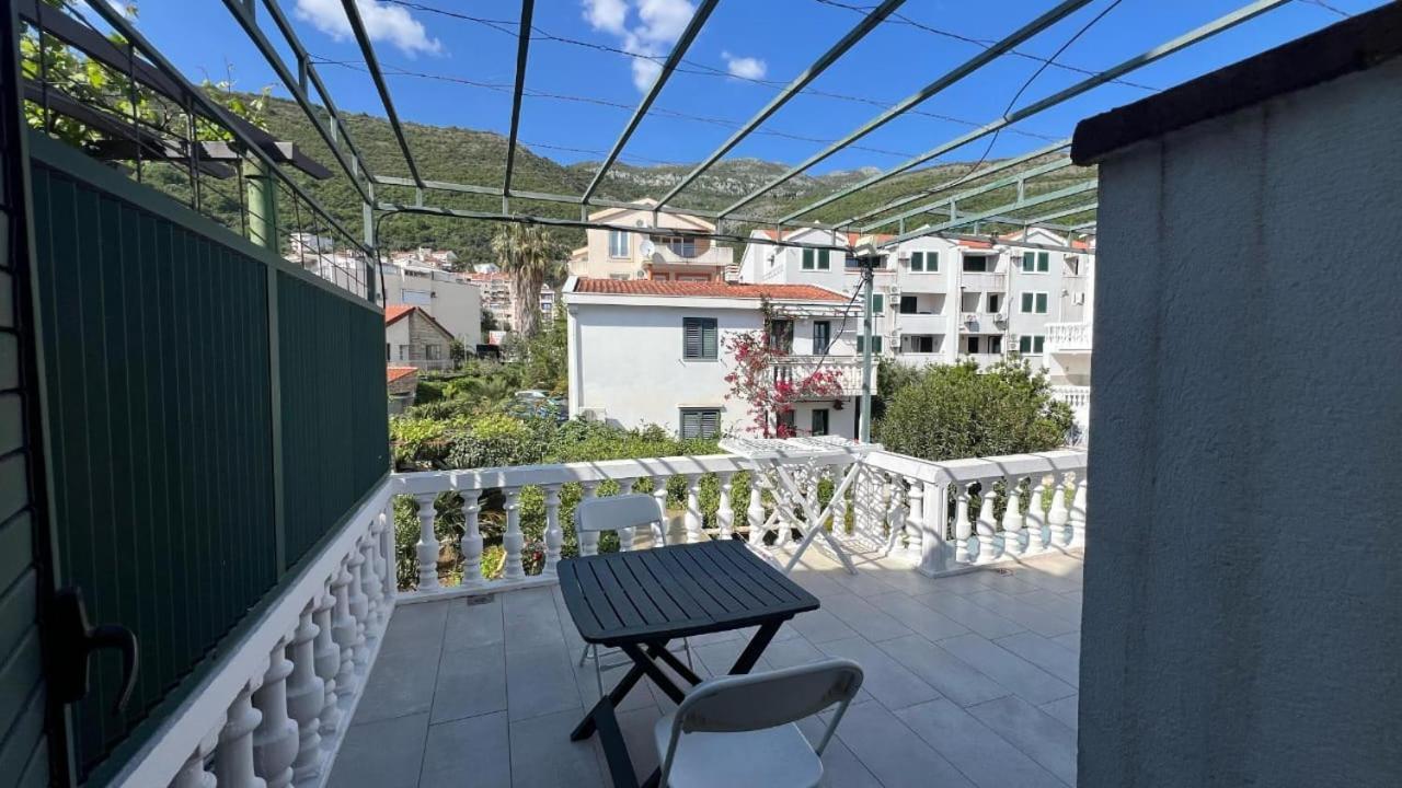 Apartments Adria Petrovac Εξωτερικό φωτογραφία