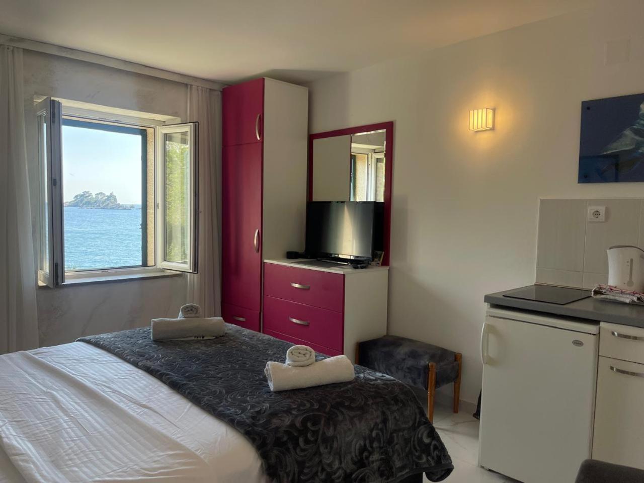 Apartments Adria Petrovac Εξωτερικό φωτογραφία