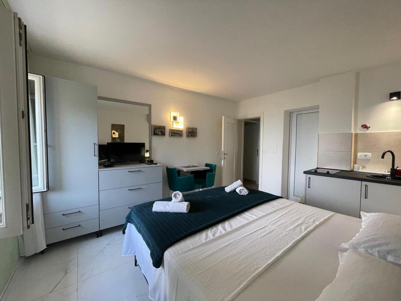 Apartments Adria Petrovac Εξωτερικό φωτογραφία